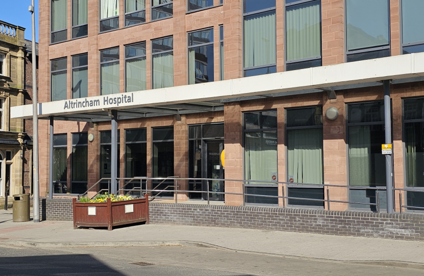 photo of Altrincham Hospital 